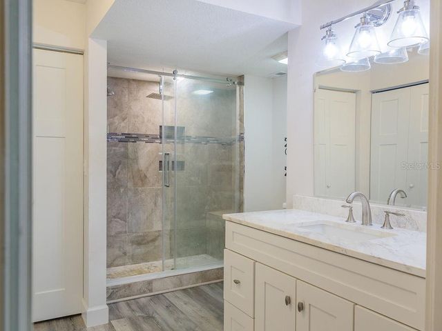 193 PINENEEDLE DRIVE, Bradenton, FL 34210