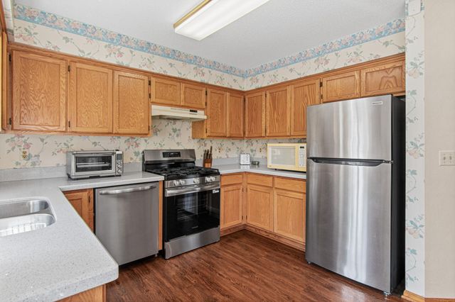 713 85th Lane NW, Coon Rapids, MN 55433