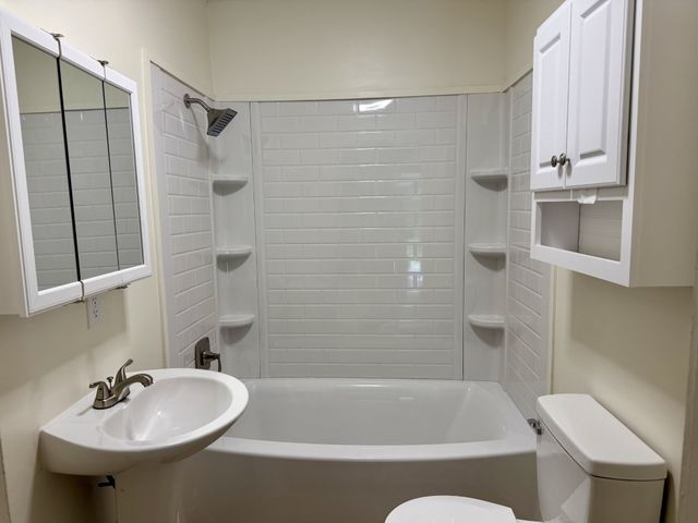 403 Old Morrison Rd, Mcminnville, TN 37110