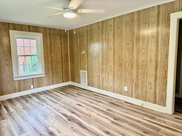 403 Old Morrison Rd, Mcminnville, TN 37110