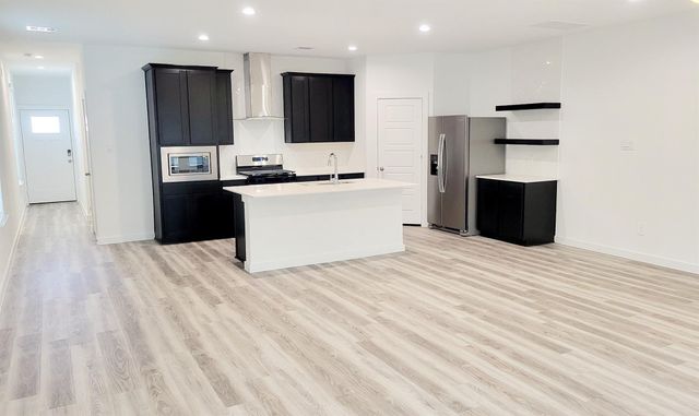 12236 City Rose Court, Houston, TX 77047