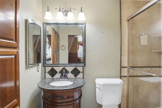 2533 Merle Ave, Modesto, CA 95355
