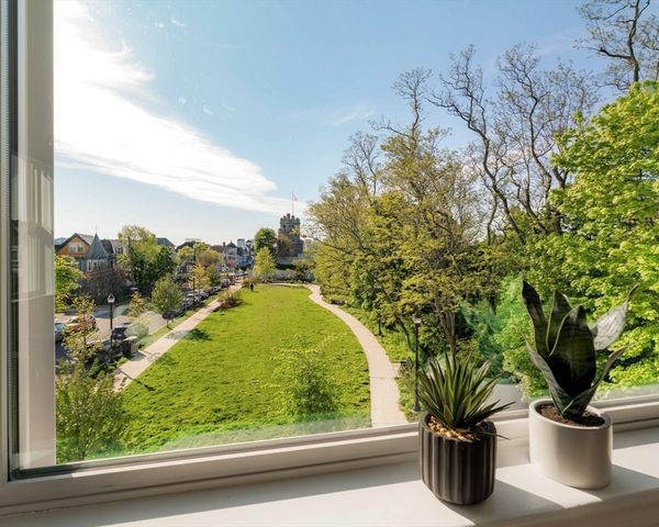 82 Munroe Street 11, Somerville, MA 02143