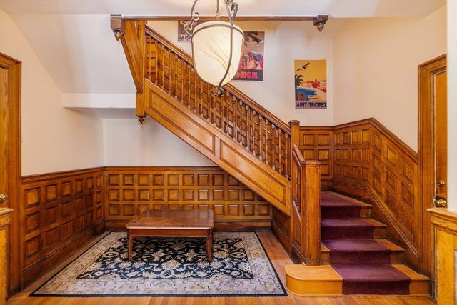 82 Munroe Street 11, Somerville, MA 02143