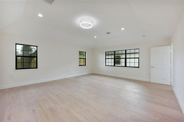 8811 Tavistock Drive, Houston, TX 77031