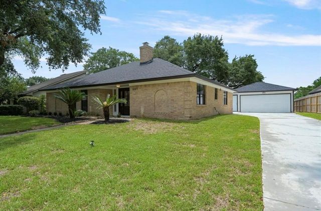 8811 Tavistock Drive, Houston, TX 77031