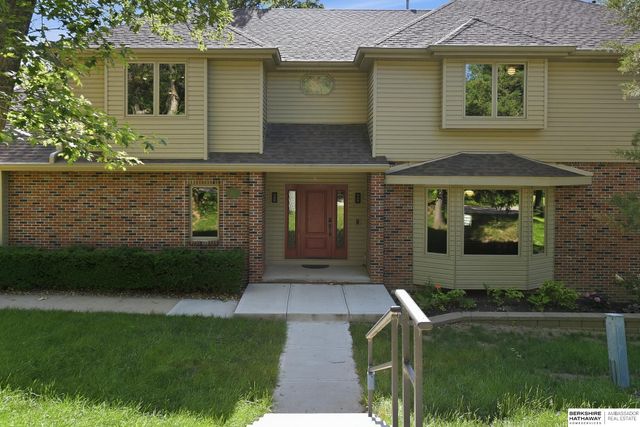 19818 Ewel Court, Plattsmouth, NE 68048