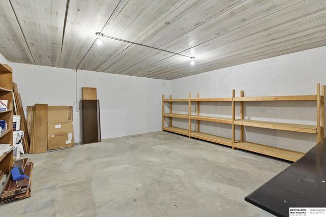 19818 Ewel Court, Plattsmouth, NE 68048