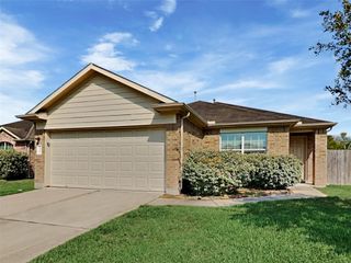 3947 Hawthorne Glen Court, Fresno, TX 77545