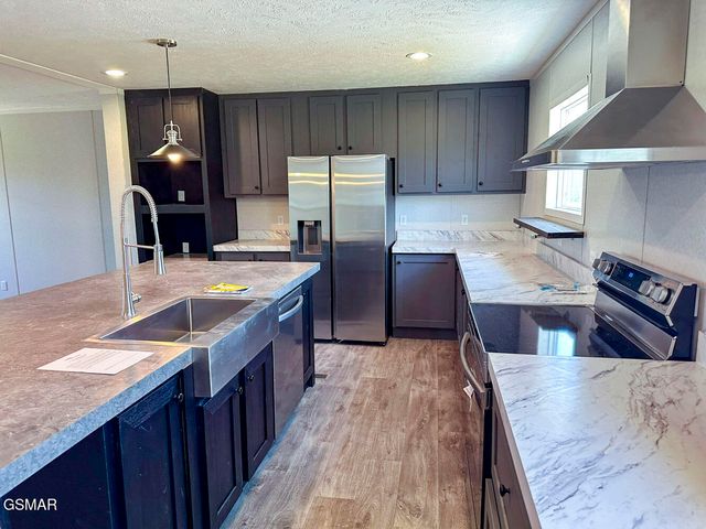 1515 River Path, Morristown, TN 37813