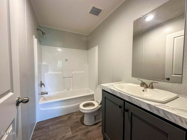 1515 River Path, Morristown, TN 37813