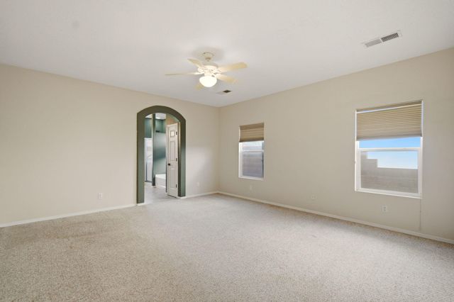 1040 Marapi Street NW, Albuquerque, NM 87120