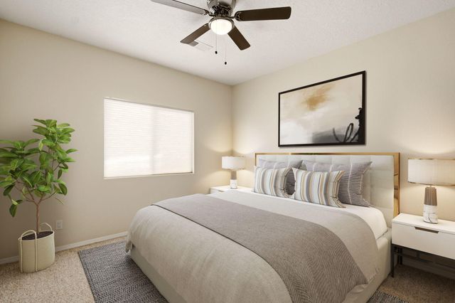 1040 Marapi Street NW, Albuquerque, NM 87120
