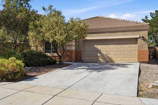 1040 Marapi Street NW, Albuquerque, NM 87120