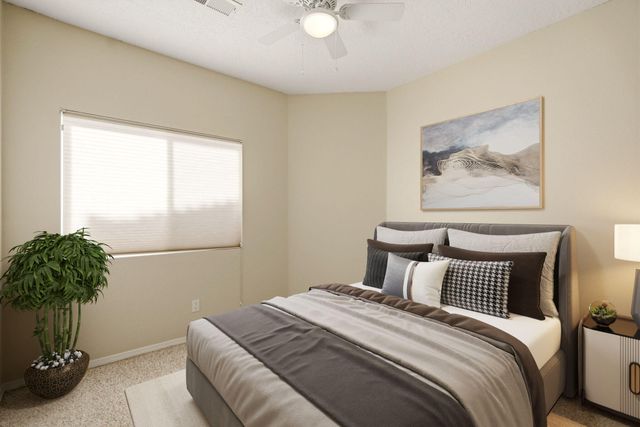 1040 Marapi Street NW, Albuquerque, NM 87120
