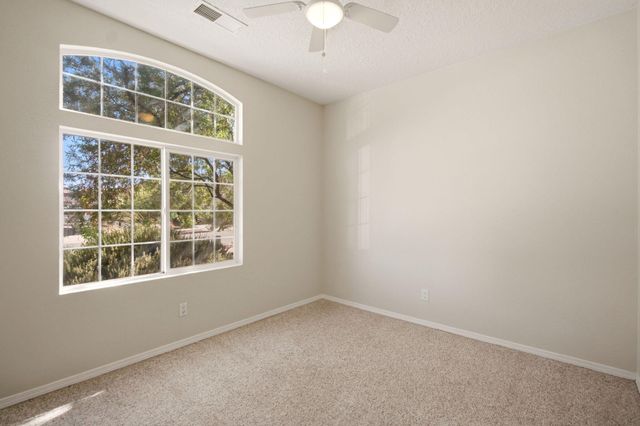 1040 Marapi Street NW, Albuquerque, NM 87120
