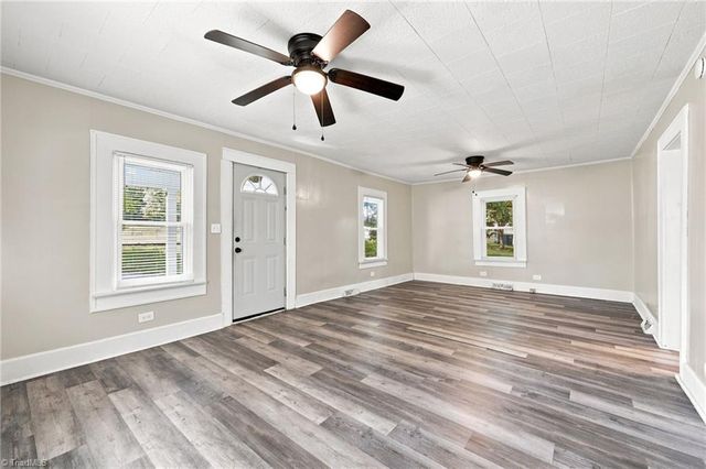 1313 Fairfield Drive, Winston-salem, NC 27127