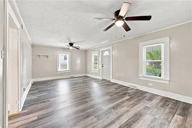 1313 Fairfield Drive, Winston-salem, NC 27127