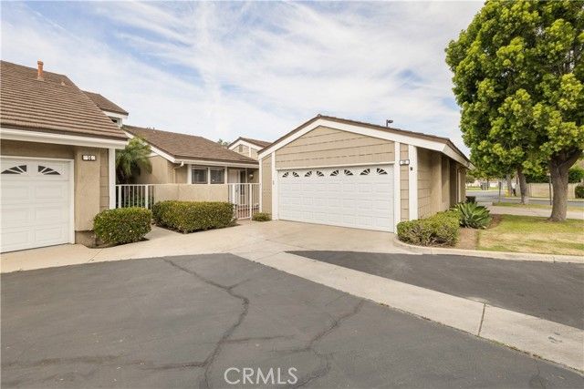 12 Primrose, Irvine, CA 92604