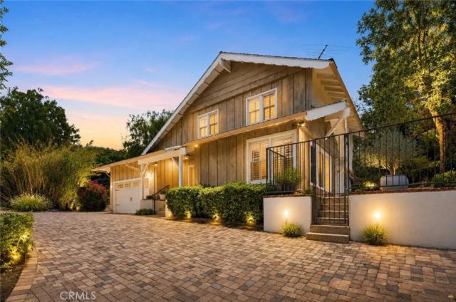 22204 Avenue San Luis, Woodland Hills, CA 91364