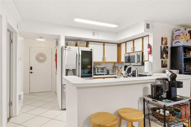 2400 FEATHER SOUND DRIVE 427, Clearwater, FL 33762