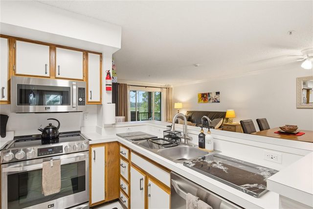 2400 FEATHER SOUND DRIVE 427, Clearwater, FL 33762