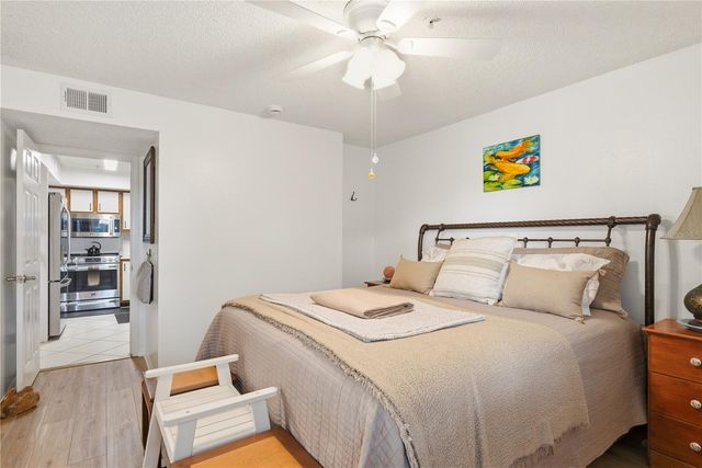 2400 FEATHER SOUND DRIVE 427, Clearwater, FL 33762