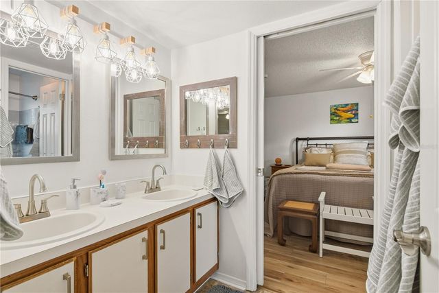 2400 FEATHER SOUND DRIVE 427, Clearwater, FL 33762