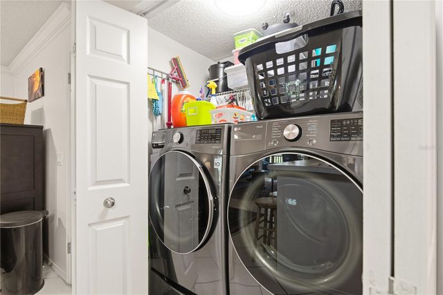 2400 FEATHER SOUND DRIVE 427, Clearwater, FL 33762