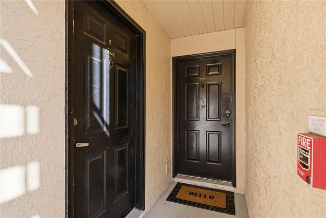 2400 FEATHER SOUND DRIVE 427, Clearwater, FL 33762