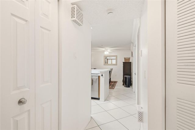 2400 FEATHER SOUND DRIVE 427, Clearwater, FL 33762