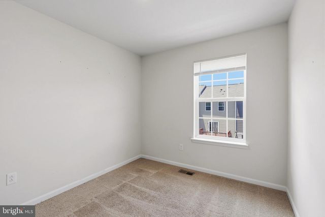 123 VESPUCCI LN, Martinsburg, WV 25404