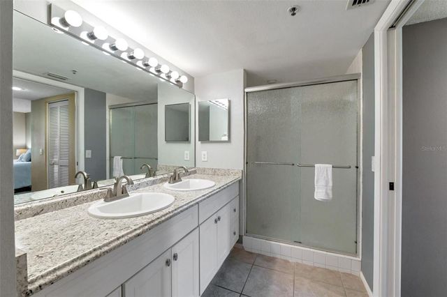 6908 DREWRYS BLUFF 704, Bradenton, FL 34203
