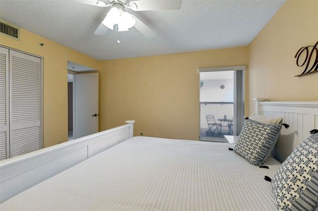 6908 DREWRYS BLUFF 704, Bradenton, FL 34203