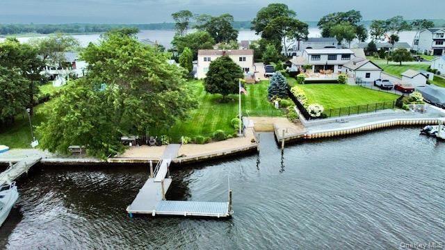 131 Crystal Beach Boulevard, Moriches, NY 11955