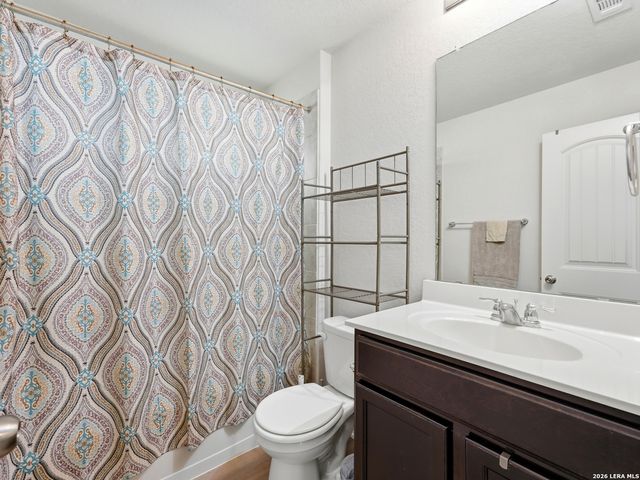 831 Red Crossbill, San Antonio, TX 78253