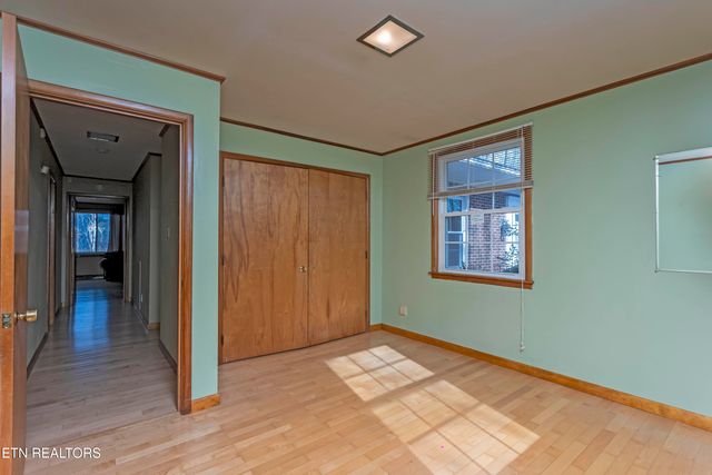 197 Sadler Lane, Harriman, TN 37748