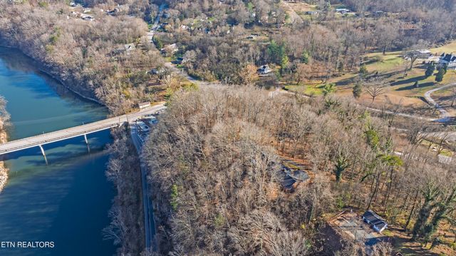 197 Sadler Lane, Harriman, TN 37748