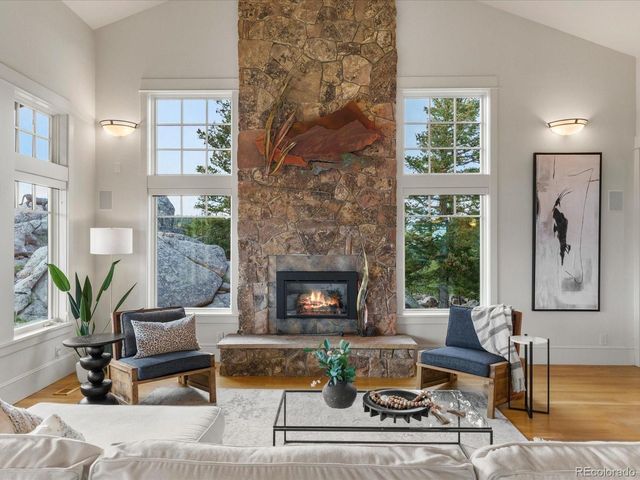 6264 Flagstaff Rd, Boulder, CO 80302