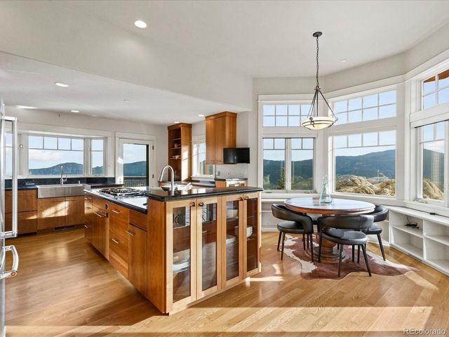 6264 Flagstaff Rd, Boulder, CO 80302