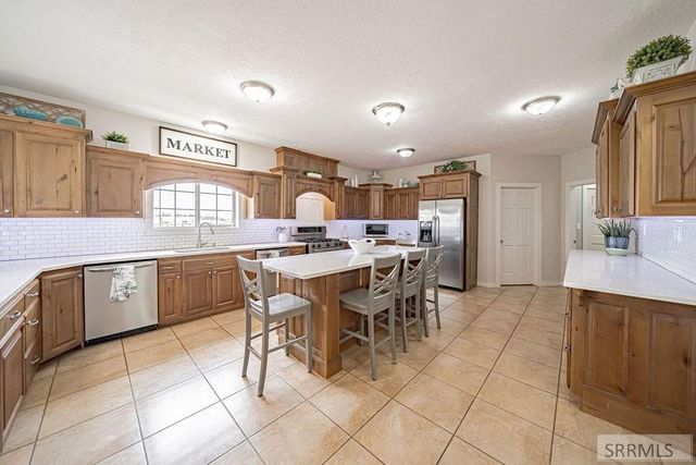 3391 E 500 N, Lewisville, ID 83431