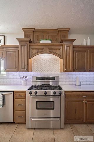 3391 E 500 N, Lewisville, ID 83431