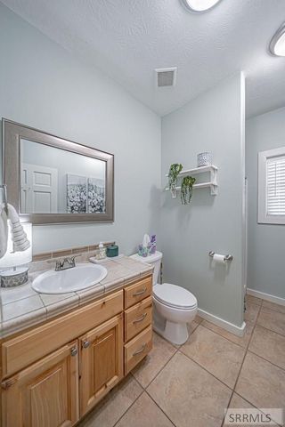 3391 E 500 N, Lewisville, ID 83431