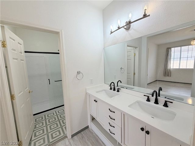 10221 Deerfield Beach Avenue 202, Las Vegas, NV 89129