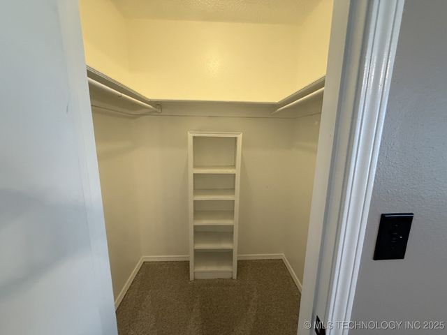 714 E Beaver Street, Jenks, OK 74037