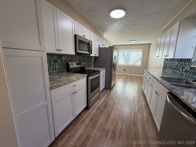 714 E Beaver Street, Jenks, OK 74037