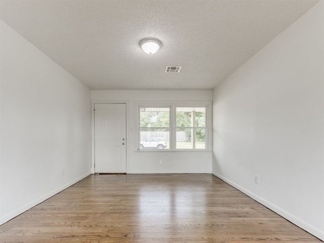 2420 Murray Drive, Midwest City, OK 73110