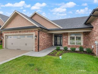 2041 Mystic Falls Circle #317, Jeffersonville, IN 47130