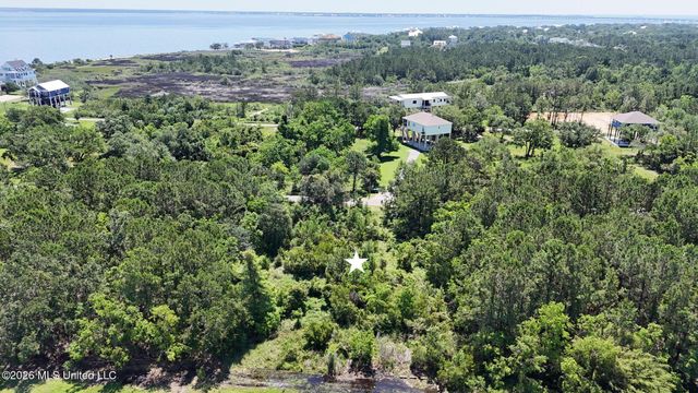 107 Engman Avenue, Bay Saint Louis, MS 39520