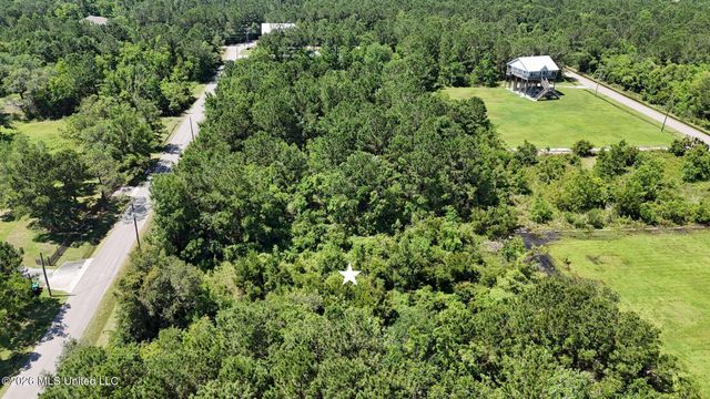 107 Engman Avenue, Bay Saint Louis, MS 39520